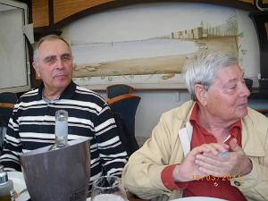 JULIO ET MARCEL MANTES
